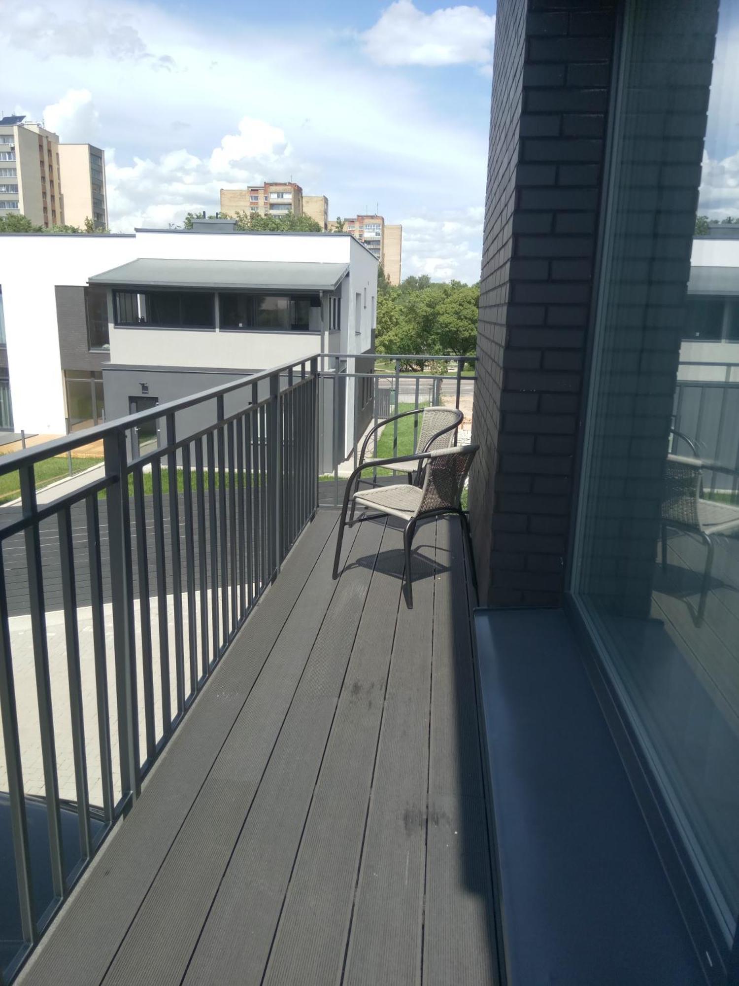 New J&R Apartment Near Girstutis, Free Private Parking & Self Check-In Kaunas Dış mekan fotoğraf
